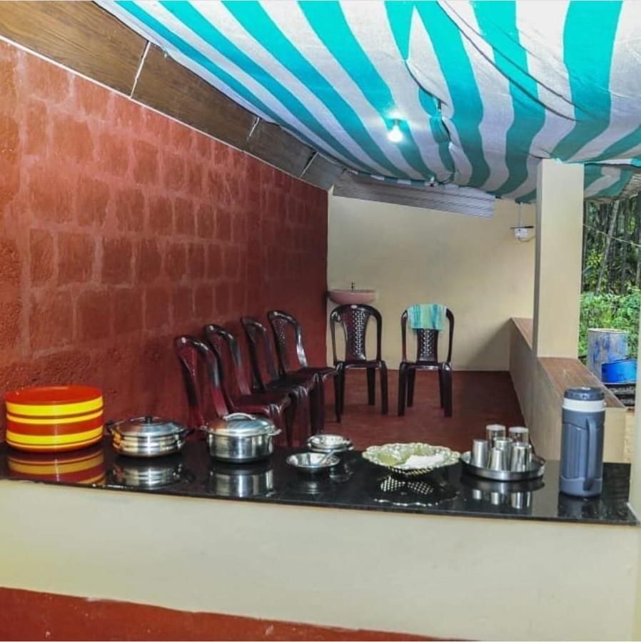 Vamoose River Edge Kalasa Exterior foto